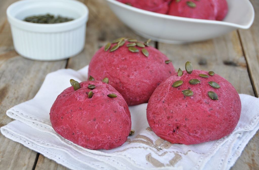 Panini alla barbabietola rossi