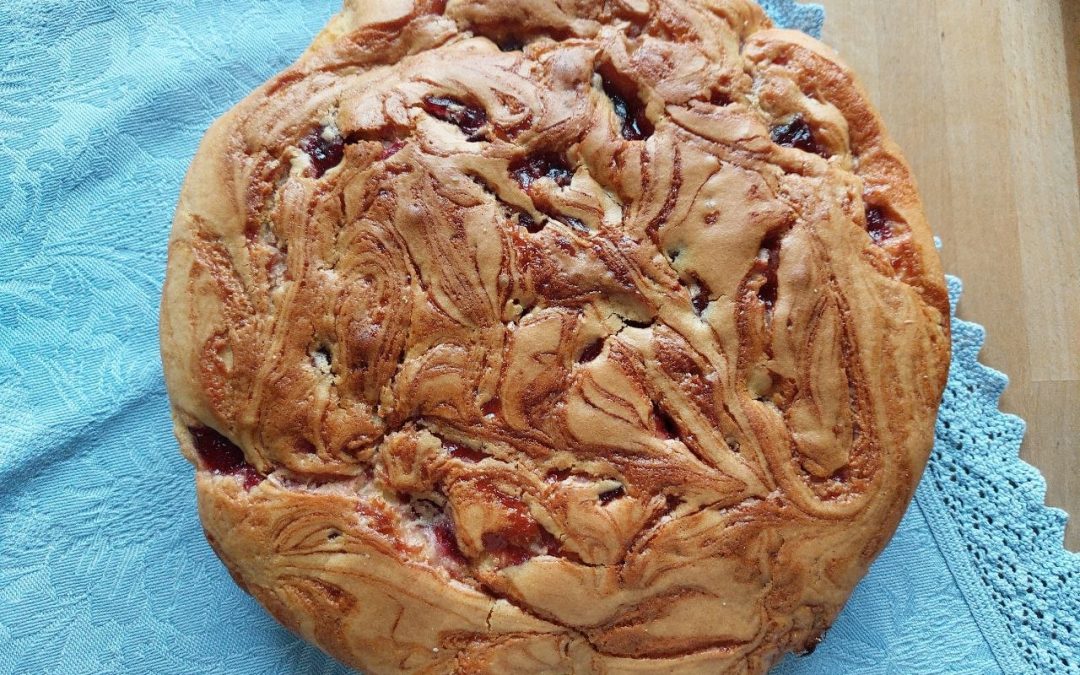Torta morbida con marmellata nell’impasto Bimby (o variegata)