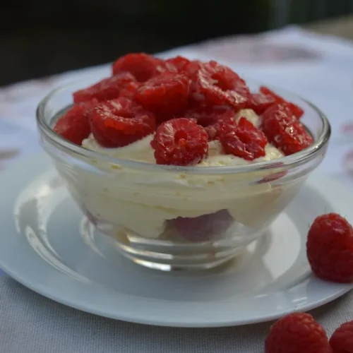 Crema al mascarpone senza uova bimby