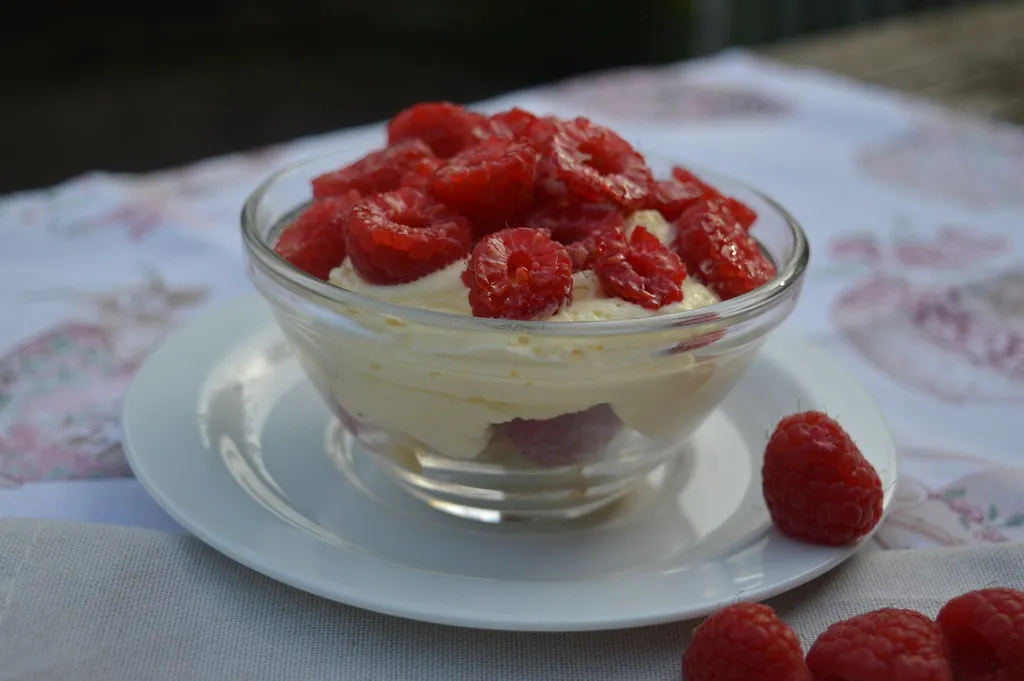 Crema al mascarpone senza uova bimby