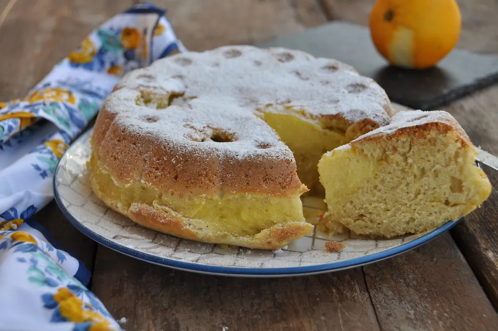 dolci facili bimby: l'immagine mostra una torta molto facile da fare e bella da vedere